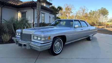 Cadillac Fleetwood 1976