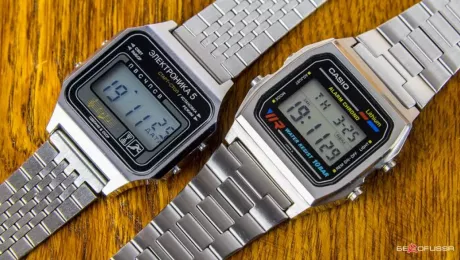 сравнение часов Электроника и Casio