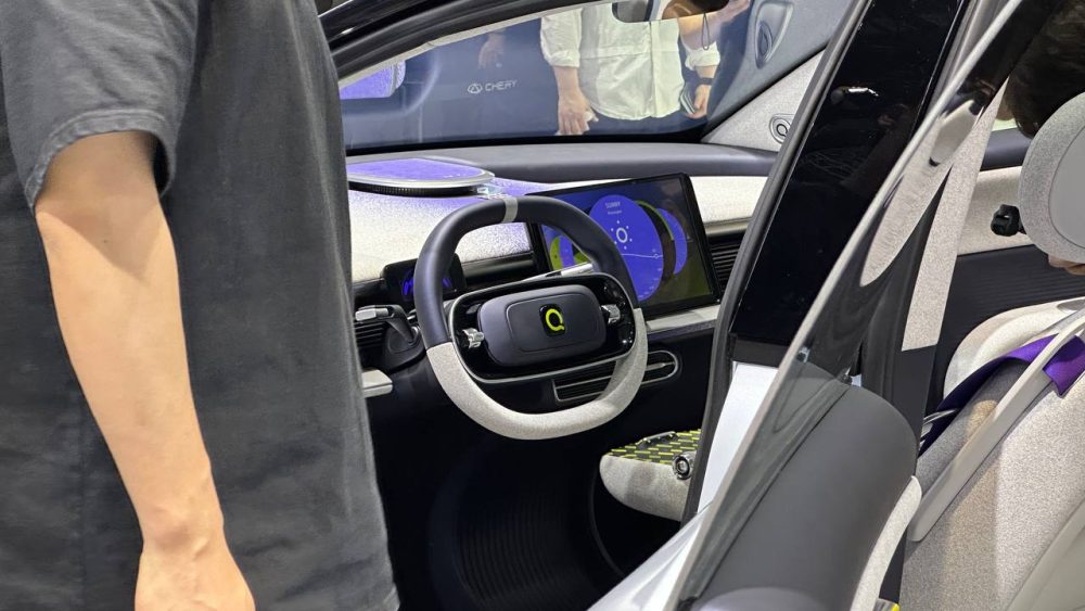 Концепт-кар Chery QQ Qurio интерьер на Шанхайском автосалоне 2025