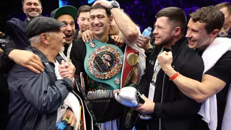 Бивол отказался от пояса — WBC назначил Бенавидеса новым чемпионом