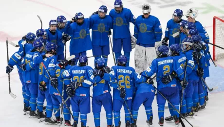 сборная Казахстана U-18 хоккей